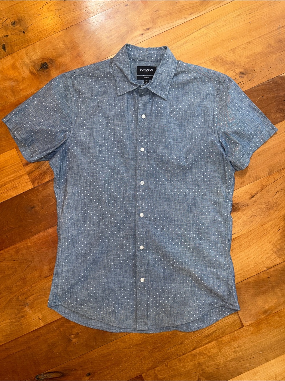 Bonobos Stretch Riviera Short Sleeve Shirt – Blue Chambray Dot – Tailored Fit LT